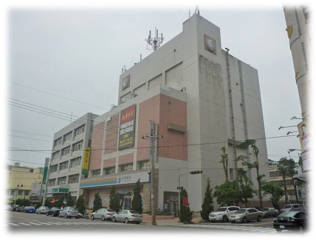戶外看板 戶外廣告 台中市潭子區潭興路3段戶外廣告 編號11 第圖廣告有限公司 K廣告
